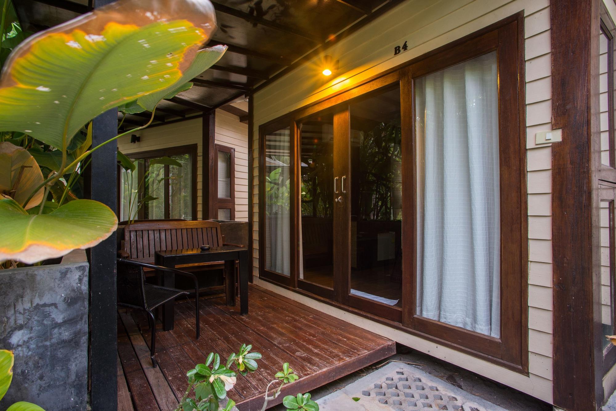 B52 Beach Resort Ko Pha Ngan Dış mekan fotoğraf