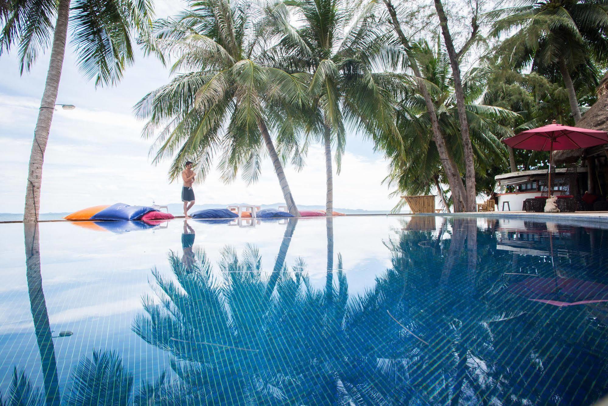 B52 Beach Resort Ko Pha Ngan Dış mekan fotoğraf